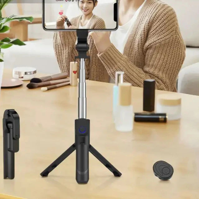 R1s Bluetooth Selfie Stand