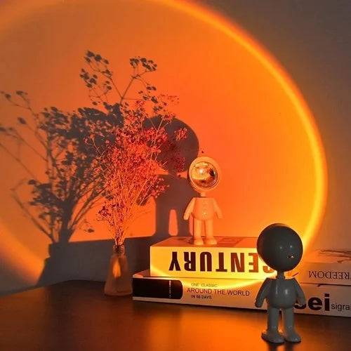 Sunset Projection Lamp With Astronaut Design (Rechargeable)