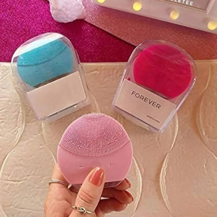 Forever Facial Cleansing Brush