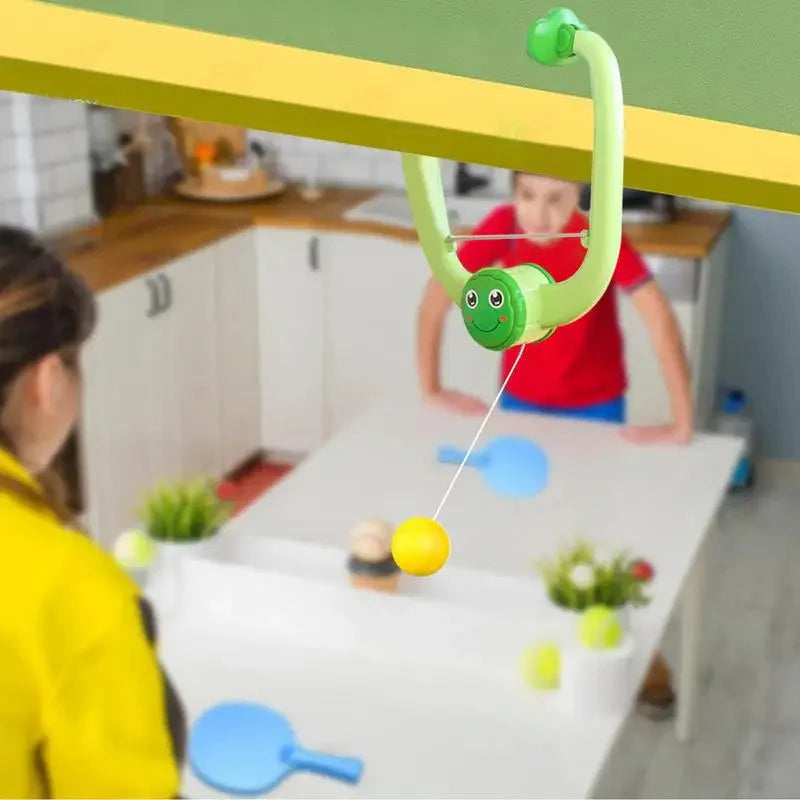 Self Hanging Tennis Game