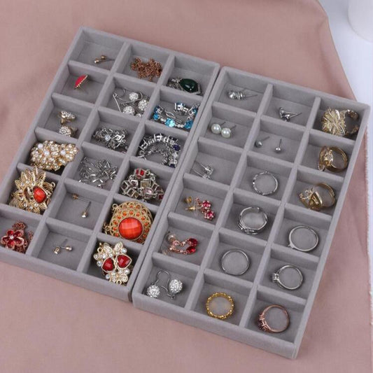 18 Grid Soft Velvet Jewelry Storage Organizer Tray