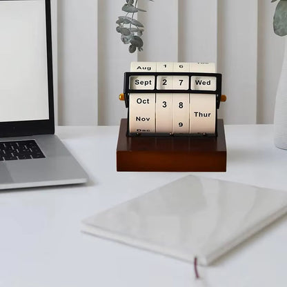 Decorative Manual Date Calendar Ornament