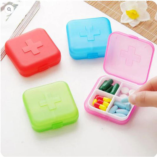 1 Pcs 4 Compartments Pocket Portable Pill Case(Random Color)