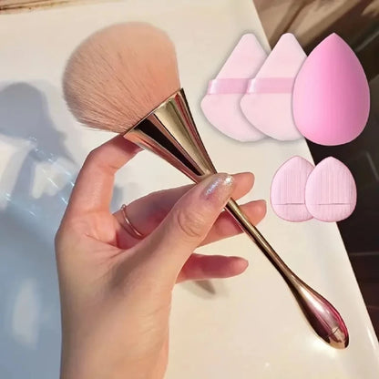 Glamorous Rose Gold Beauty Brush